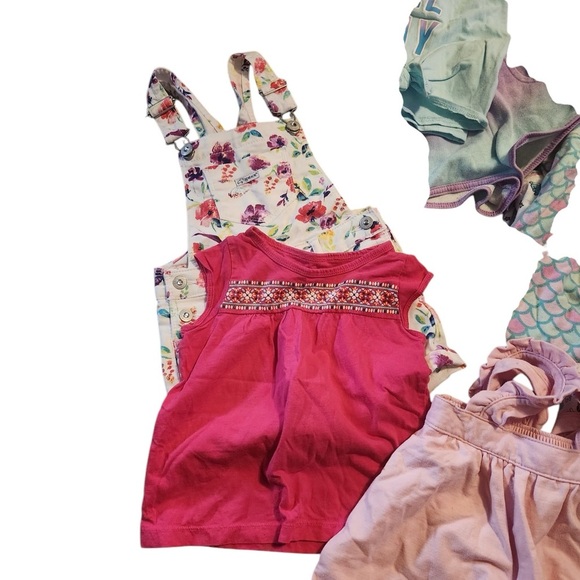 Bundle of Girls 3T clothes - Picture 4 of 4